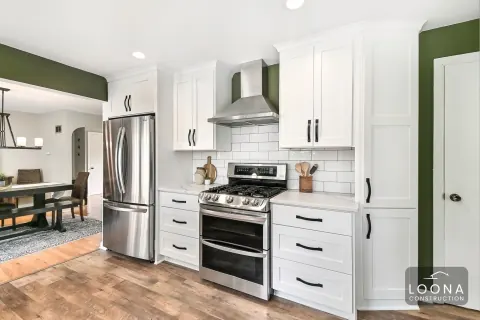 Green kitchen in Union City, photo 2