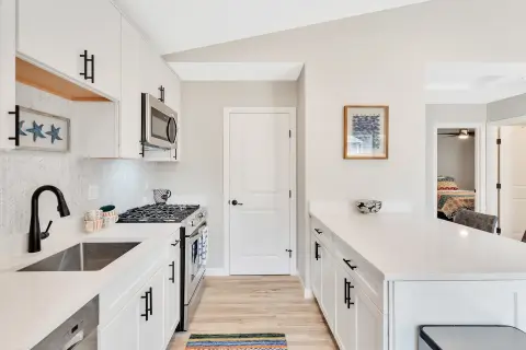 2-bedroom rental ADU in Mountain View, photo 5