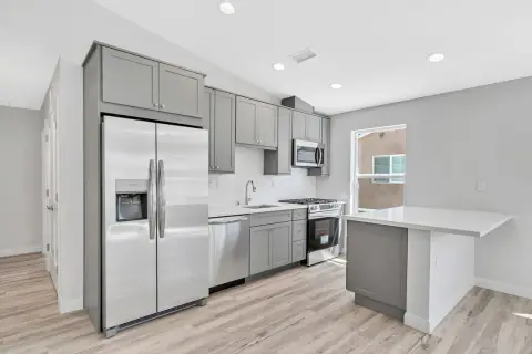 4-bedroom ADU for student rentals in San Jose, photo 7